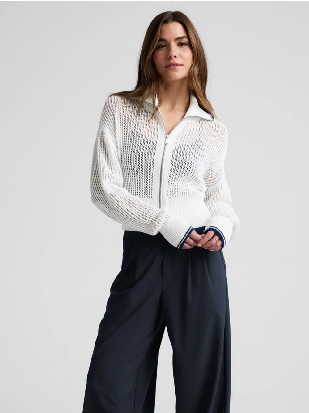 Beyond Yoga Here’s The Stitch Zip Sweater White Navy Accents Womens XS
